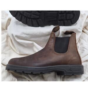 NWOB Classics #1609 Originals High Top Boots Rustic Brown Leatehr Women US 10.5